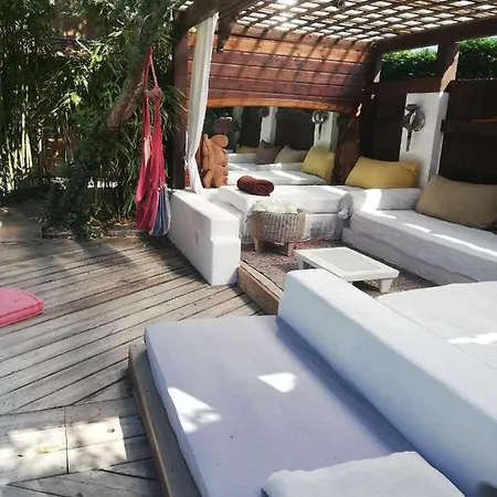Maison De * 라테스트드뷔크